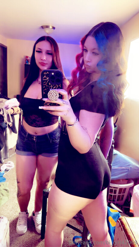 Bi Girl42069 schöne beste fotos