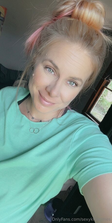 Sexykfuntimes heiße nackte archiv