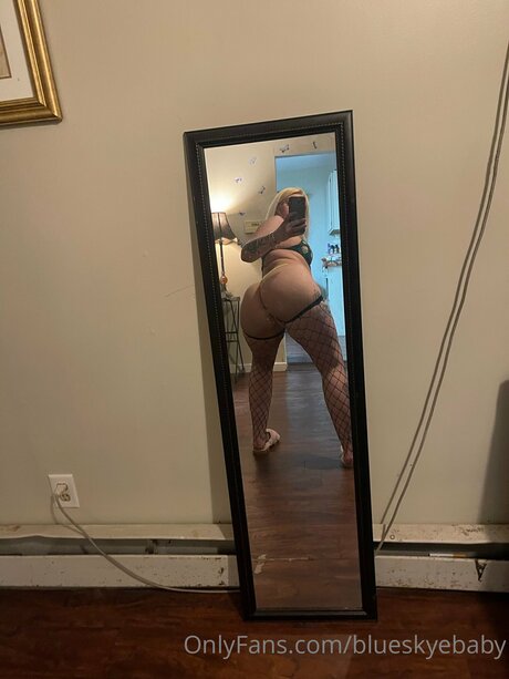 Blueskyebaby kunst pornostar foto