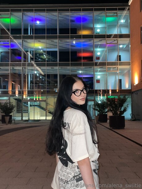 Alena Swiitie erotische perfekte fotos