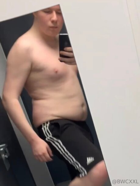 großen schwarzen schwanz abspritzen nur fans kostenlose exklusive bild