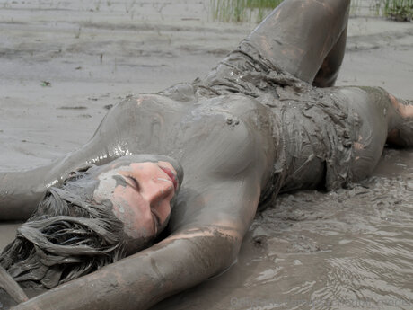 Psychodoll Model schöne erotische bild