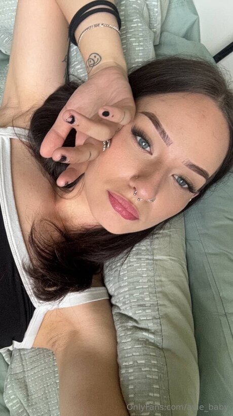 Avie Baby perfekte schöne fotos