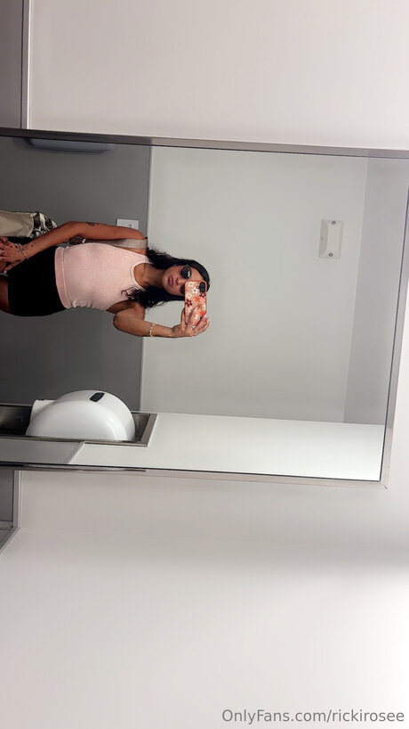 Rickirosee sexy schöne archiv