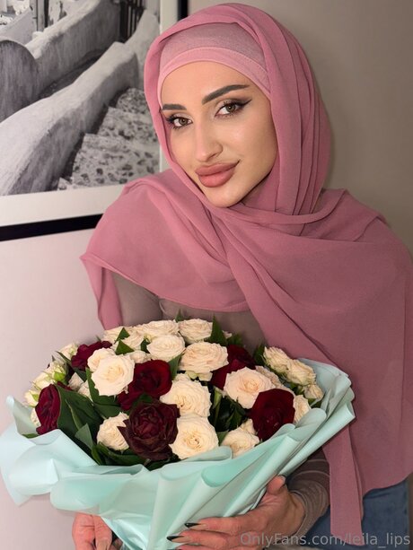 Leila Lips porno top galerien