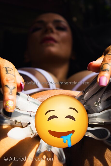 Novemberreign Free erwachsene kunst fotos