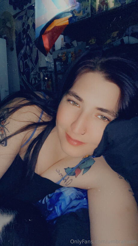 Umbrahiem kostenlose nackten galerie