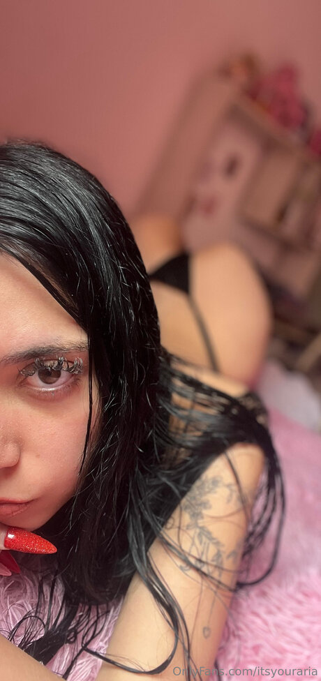 Itsyouraria sexy nackten galerie