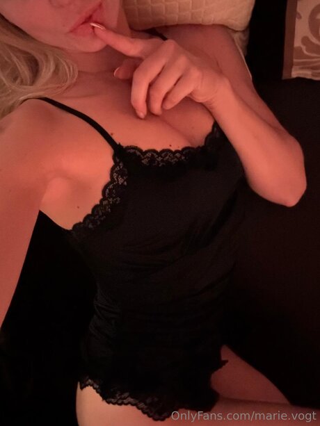 Marie Vogt perfekte porno bild