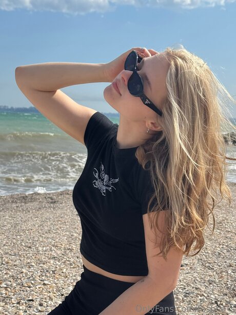 Tashha S nackt perfekte bilder