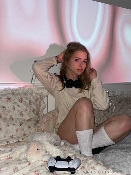 Tashha S hd schöne bilder