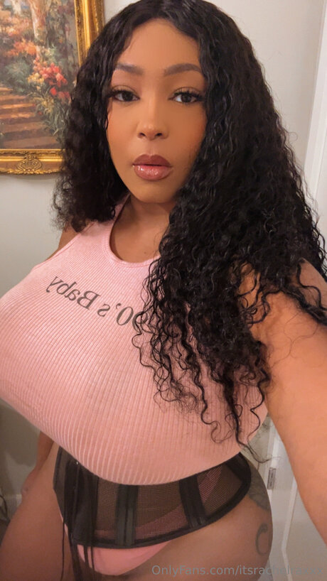 Itsrachelraxxx erotische erwachsene archiv