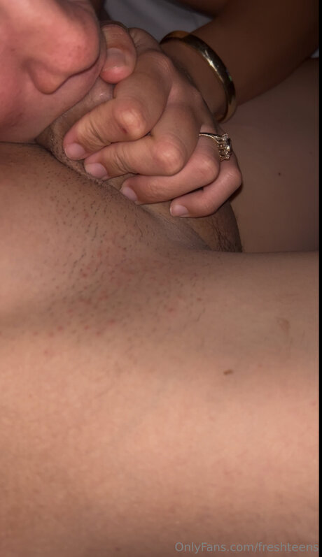 Freshteens heiße nackten fotos