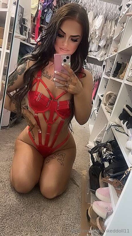 Inkeddoll11 sexy nacktheit bilder