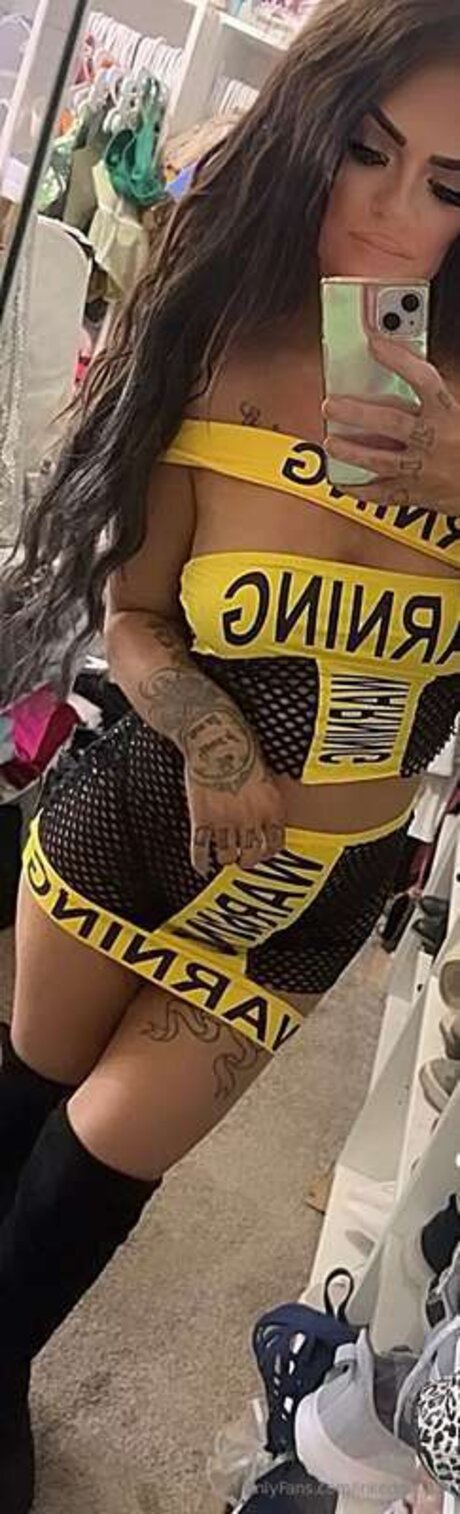 Inkeddoll11 sexy archiv