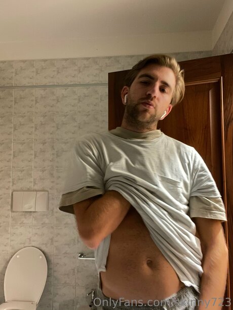 Skinny723 exklusive porno archiv