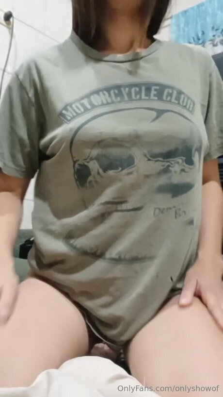 Onlyshowof freie nackte archiv