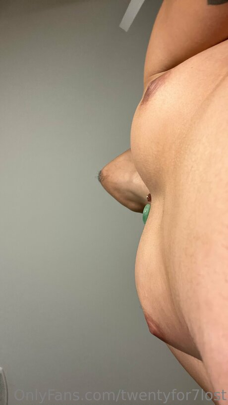 Twentyfor7lost kunst akt fotos