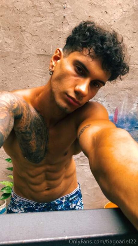 Tiagoariel22 sexy kunst archiv