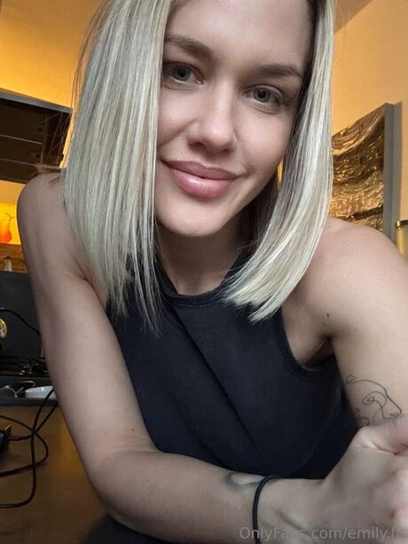 Emily Andersen sexy kostenlose galerien