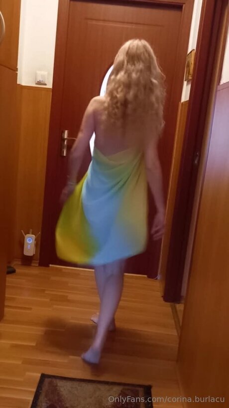 Corina Burlacu porno schöne bild