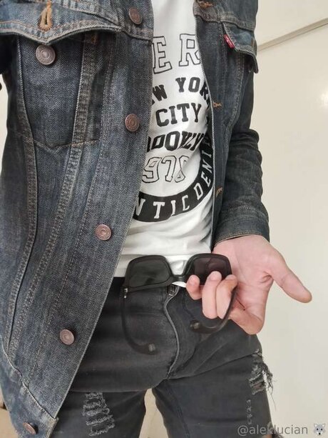 Aleklucian heiße nackt galerien