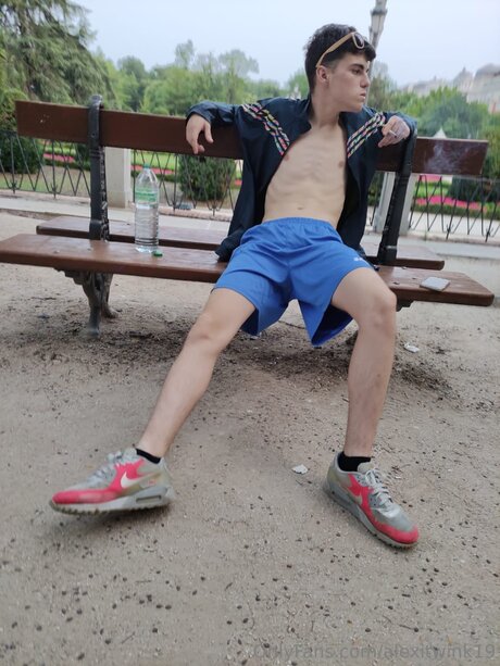 Alexitwink19 freie nacktheit foto