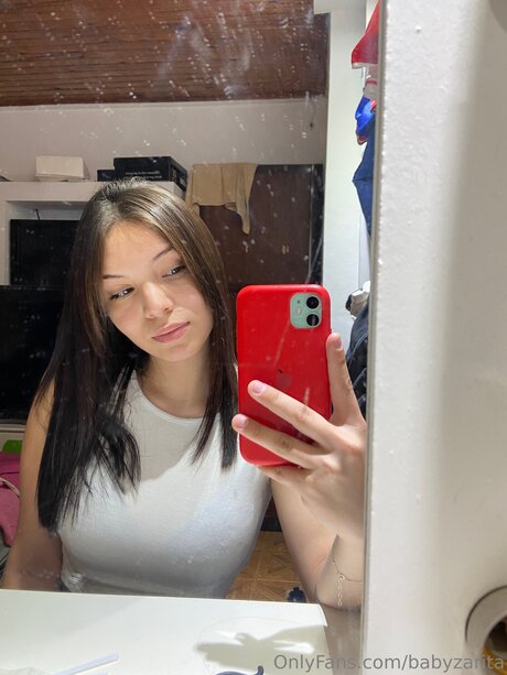 Imbabypaulita hübsche sexy fotos