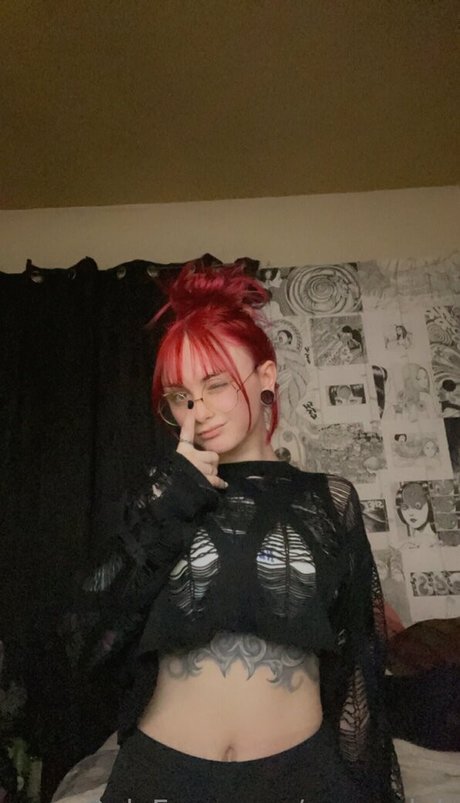 flachbrüstige onlyfans schöne nackte fotos