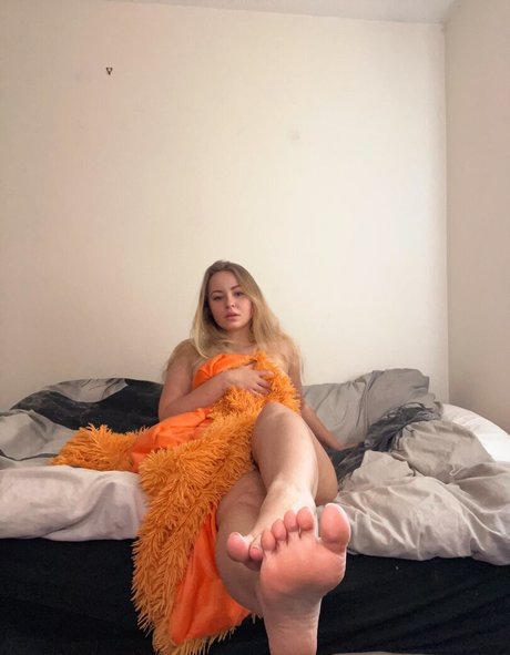 Simkabandito model nackt foto