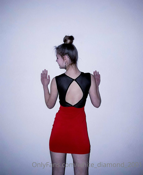 white diamond 2001 xxx nette bilder