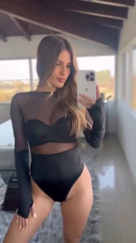 Julieta Poggio erotische pornostar galerie