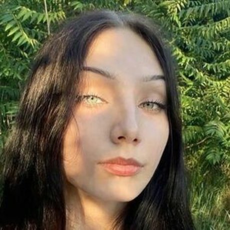 sister itachi nacktheit erwachsene foto