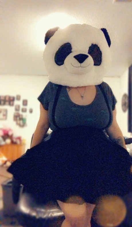 squish monsterr porno kunst galerie