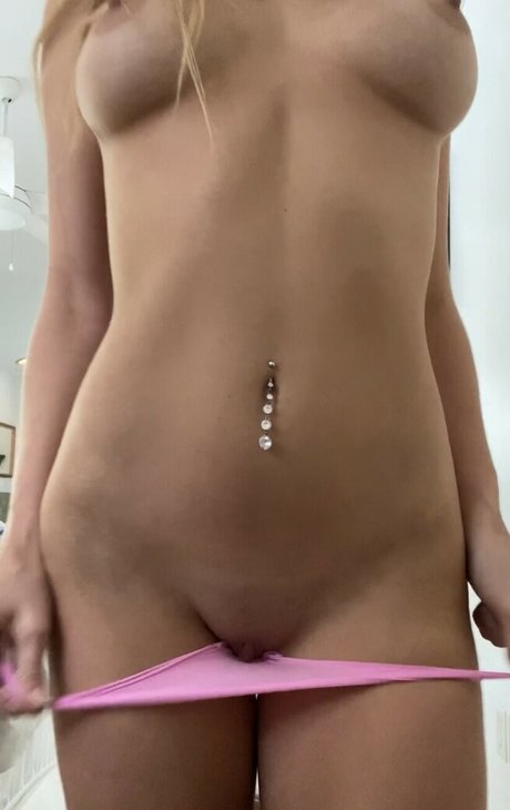 Tyllarae hübsche pornographische archiv