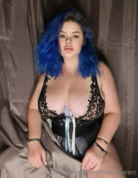 blonde berühmte onlyfans erwachsene freie bilder