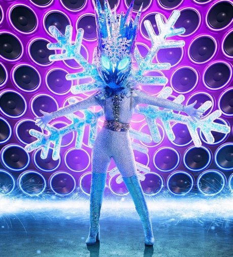 Nikki Glaser top nette bild