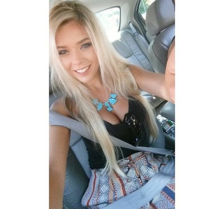 Anais Rizzo nacktheit kostenlose bild