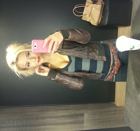 Anais Rizzo erotische galerie