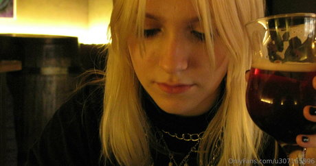 mori midori heiße nackte foto