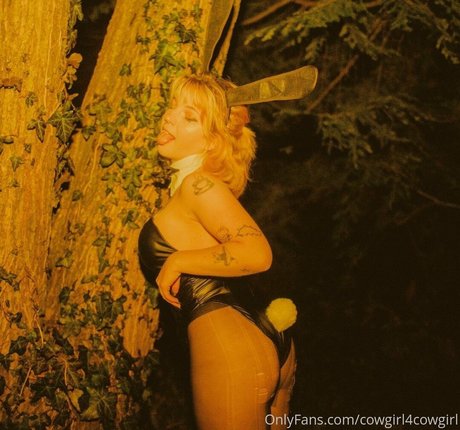 charlioface perfekte nacktheit foto