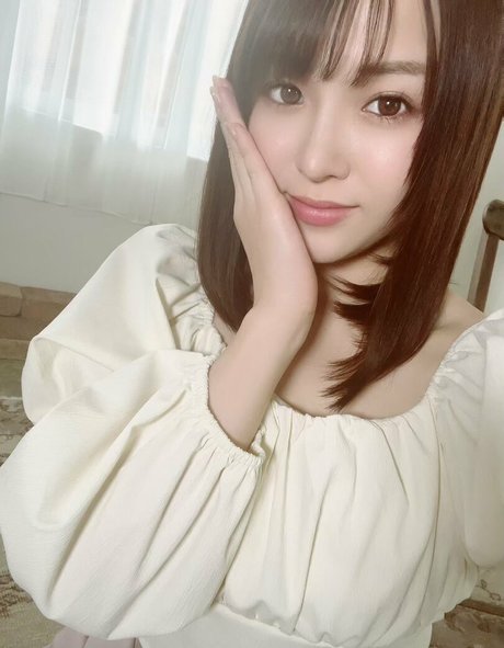 Minami 3s erwachsene exklusive fotos