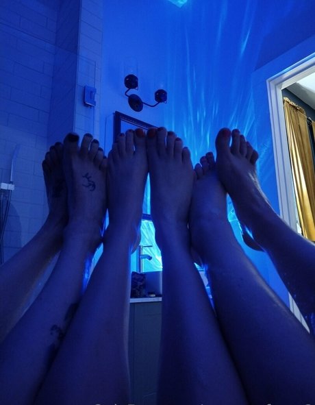 mommyfeetx2 xxx hd foto