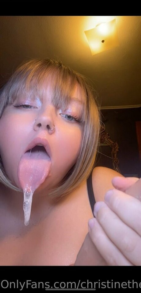 christinethequeenn porno pornostar galerie