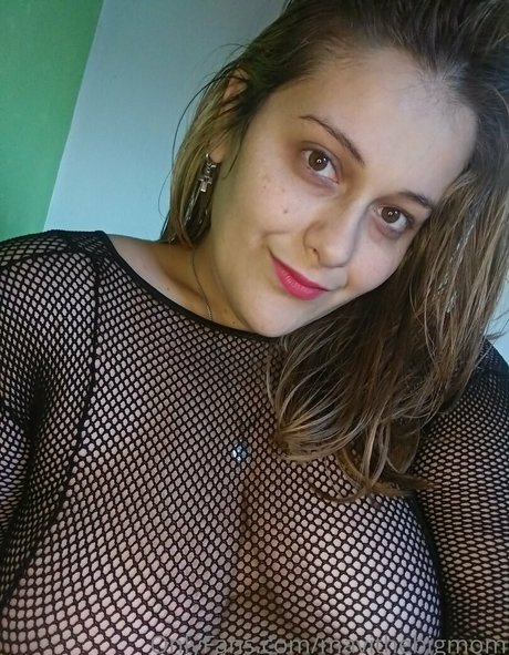 mavithebigmom pornostar foto