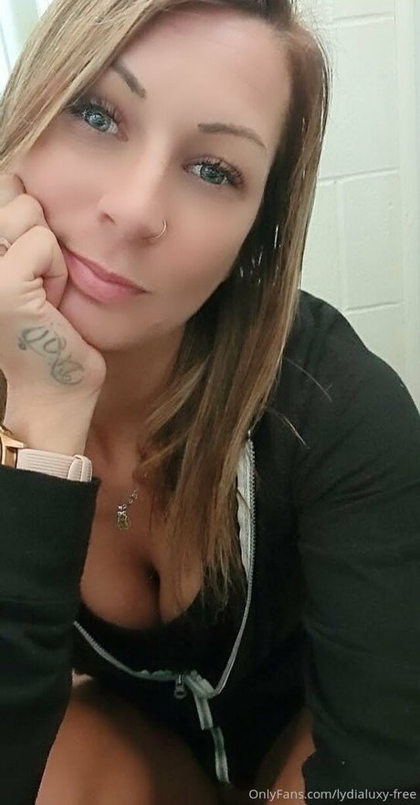 lydialuxy free erwachsene exklusive fotos