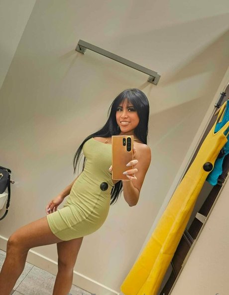 embersnowsfw nackt nette fotos