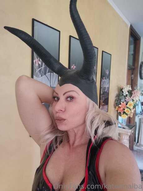 Katerinalba erwachsene kunst bilder