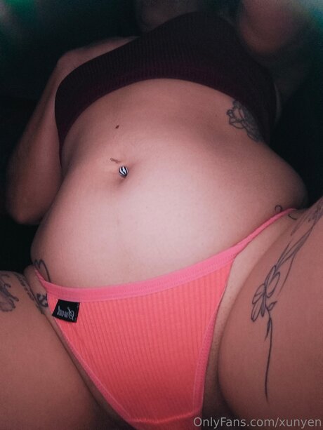 Xunyen exklusive akt archiv