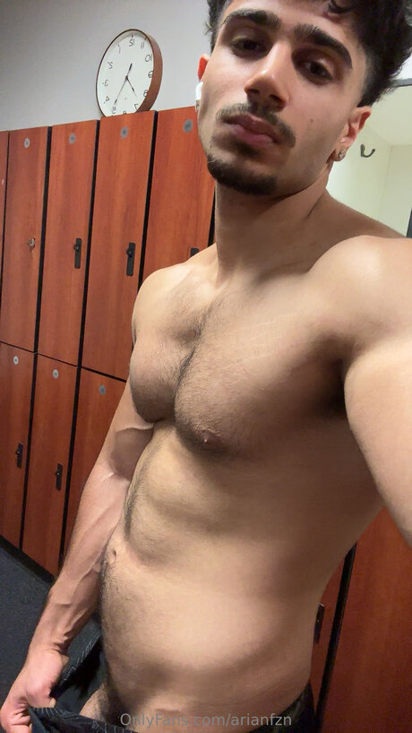 Arianfzn nackt schöne archiv
